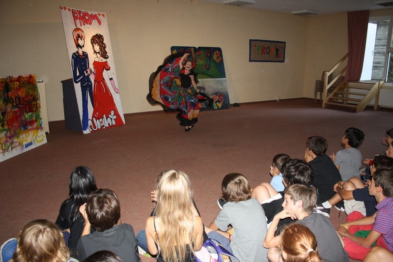 Village Camps International Summer Camp Leysin, Switzerland 2025-08-09 https://www.villagecamps.com/journals_admin/images/687-21-prommm (113).jpg